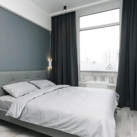 Hotrent Pechersk Deluxe *